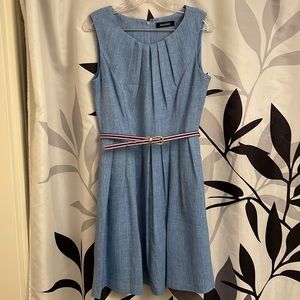 Ellen Tracy pleated blue Dress 8P with belt